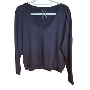 Anthropolgie Small Black V- Neck Long Sleeve Dolman